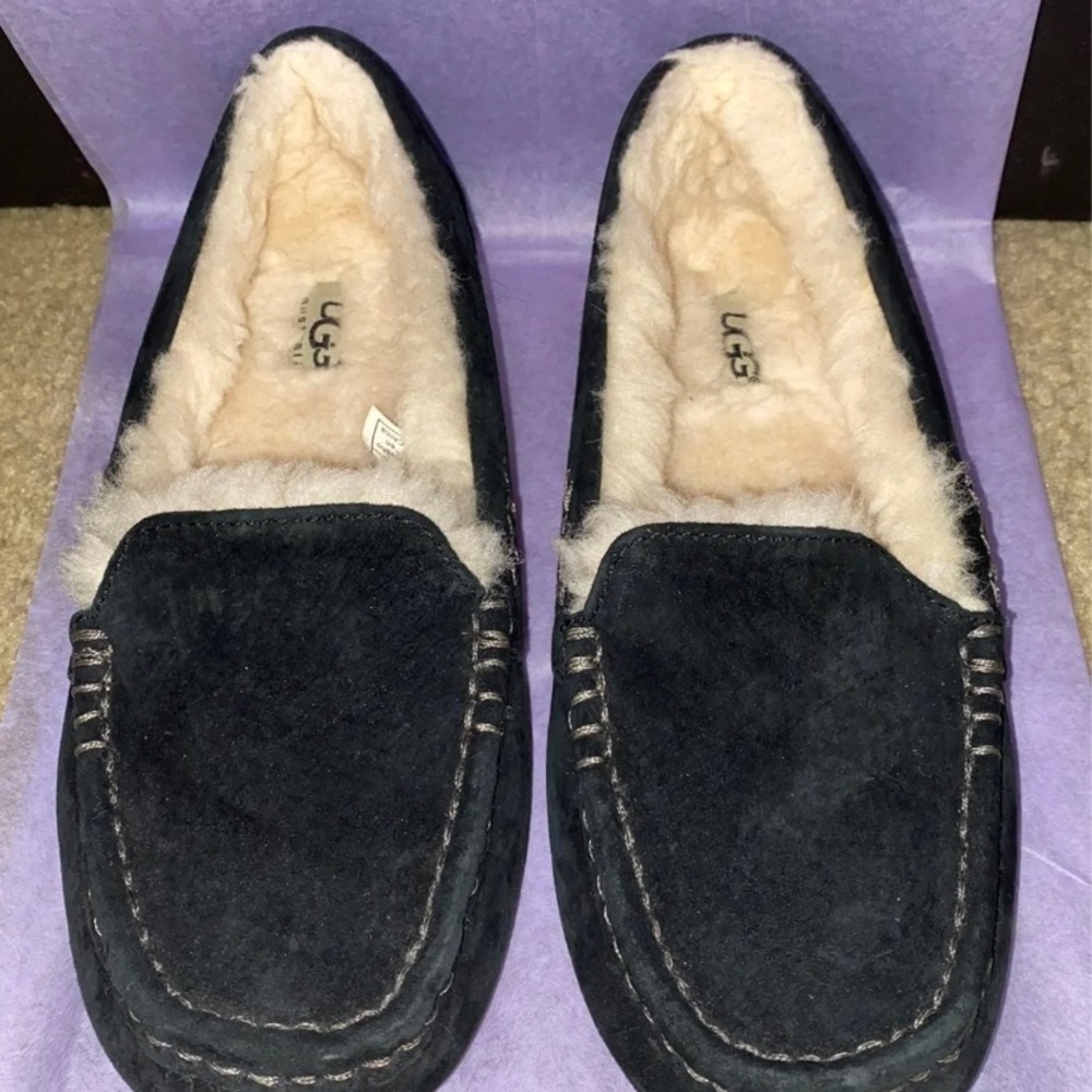 Ugg slippers